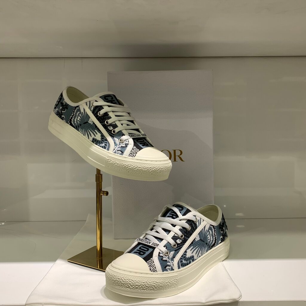 أحذية نسائية من Dior - ماستر كواليتي - أزرق (٤١)